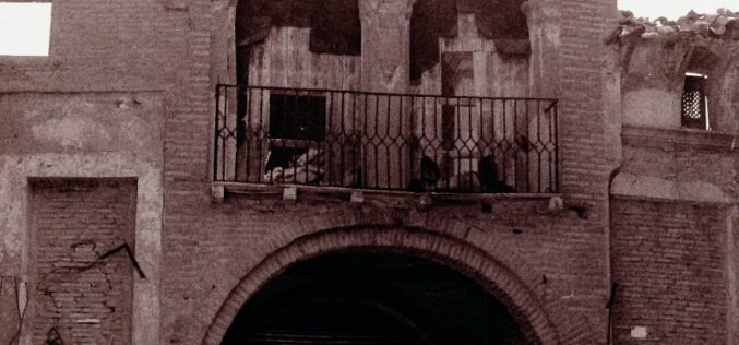 La Historia es un plato que se degusta frío / Belchite – [Fotografías] – Segunda serie – V – Josefina Martos Peregrín