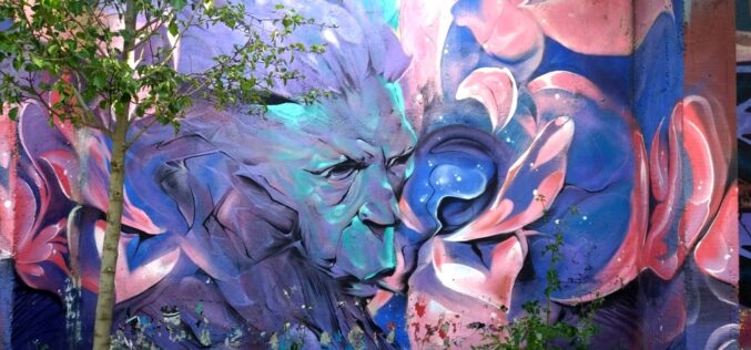 Visiones de Madrid – Imágenes de arte callejero anónimo – III – Café Montaigne