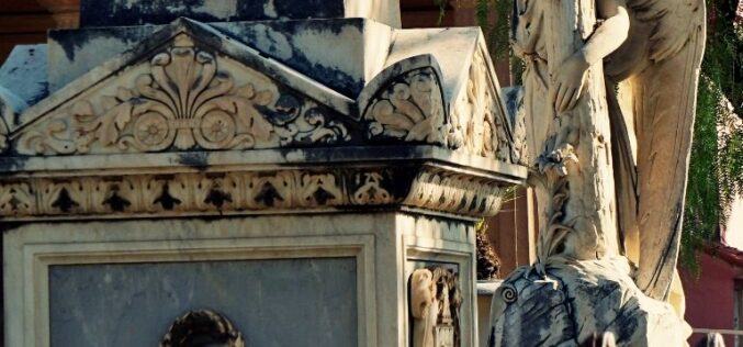 Un paseo por el Cementerio Inglés de Málaga [Fotografías] – I – Josefina Martos Peregrín