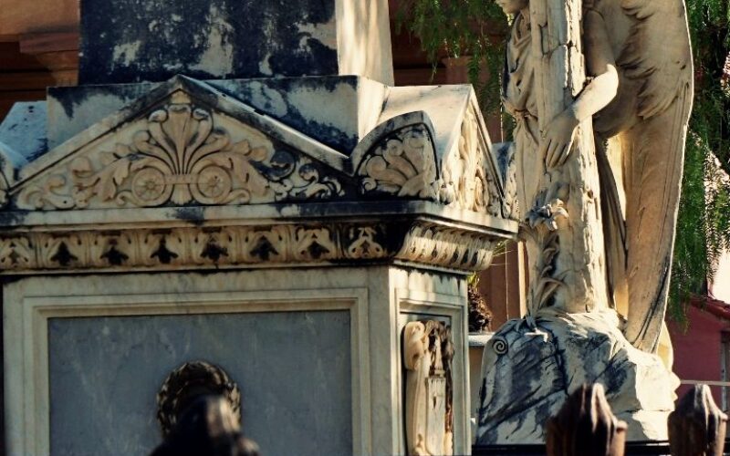 Un paseo por el Cementerio Inglés de Málaga [Fotografías] – I – Josefina Martos Peregrín