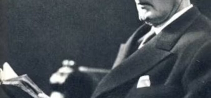 Un Azorín perplejo – José Biedma López