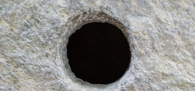 El agujero negro – Teresa Sagastiberri