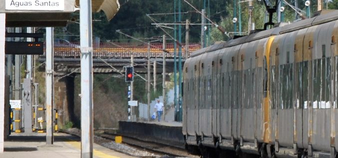 «Aguas Santas» – Un relato breve de Rosario Martínez