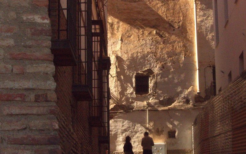 Vacío – Un poema de Josefina Martos Peregrín