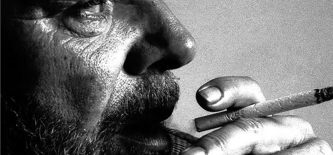 Entre la realidad y el deseo – Acerca de la poesía de Jaime Gil de Biedma – Pedro García Cueto
