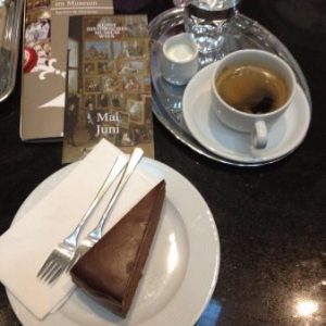 Wien Kunsthistorischesmuseum Café - Kaffee und Sachertorte